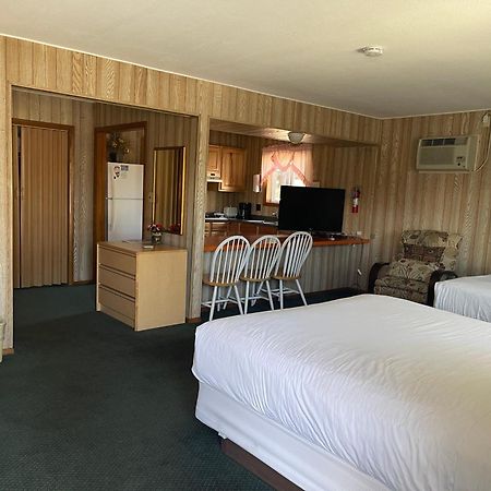 Saddle & Surrey Motel Estes Park Quarto foto