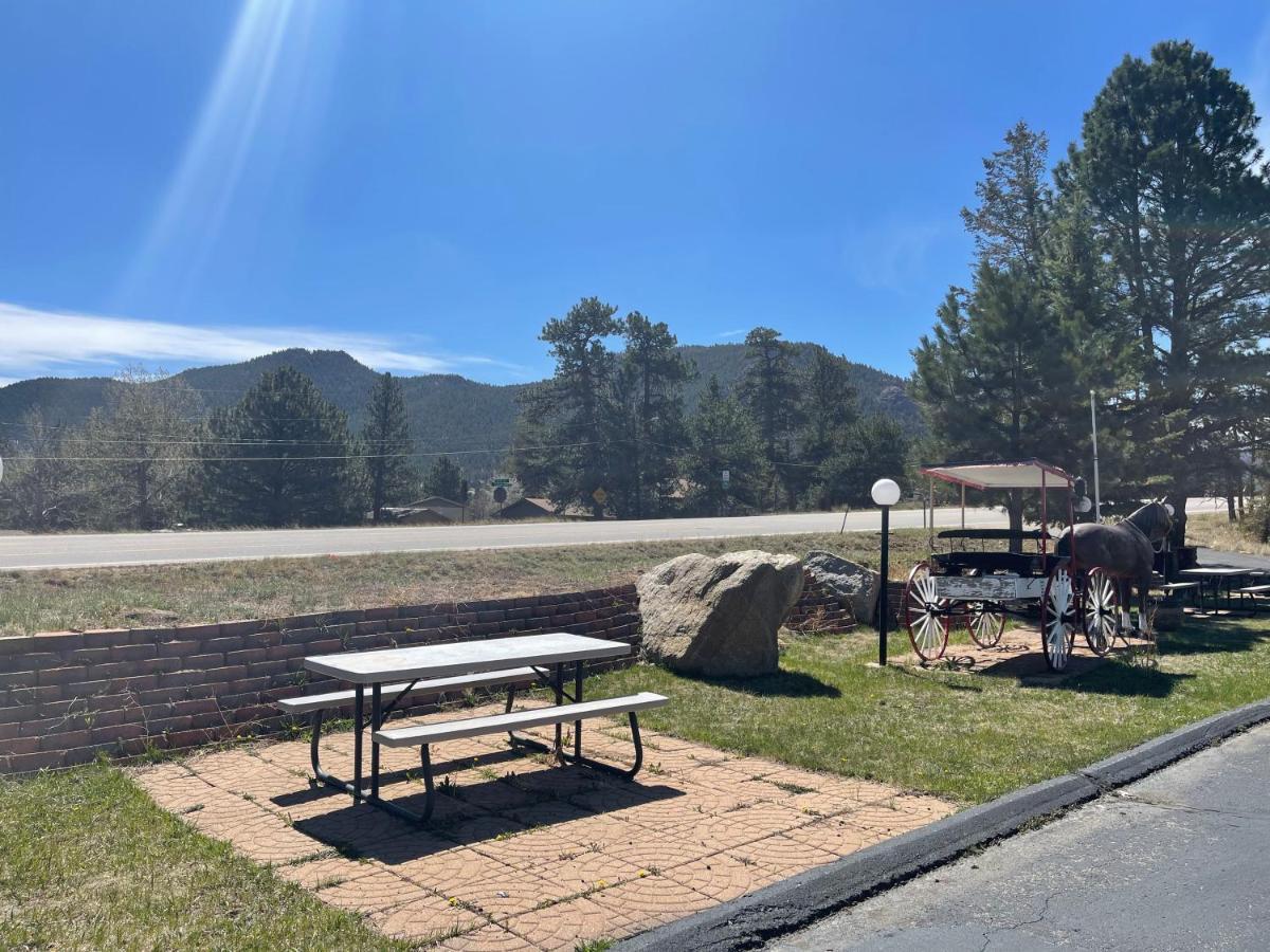 Saddle & Surrey Motel Estes Park Exterior foto