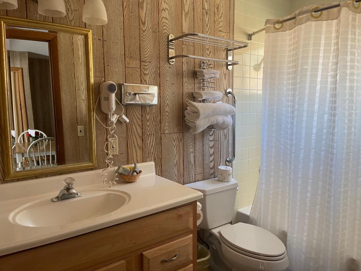 Saddle & Surrey Motel Estes Park Quarto foto