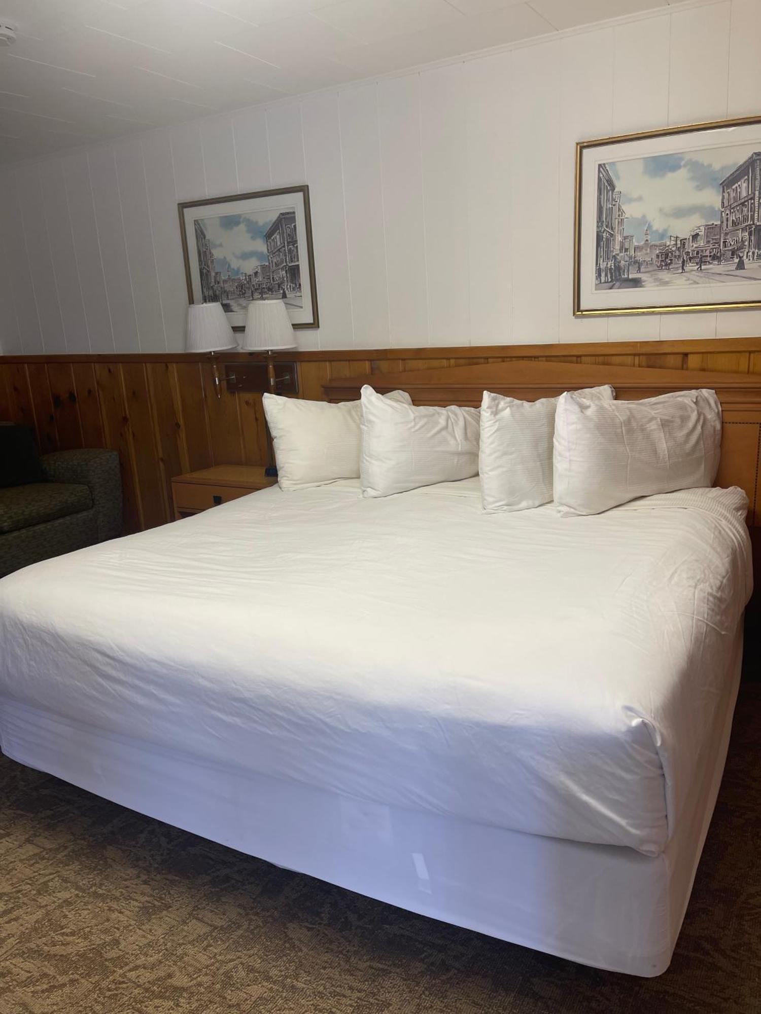 Saddle & Surrey Motel Estes Park Quarto foto